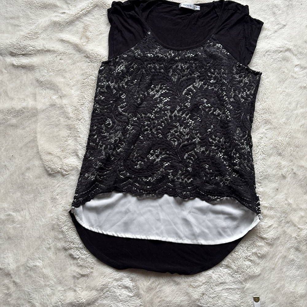 Ricki’s Black Lace Overlay Blouse | High-Low Layered Cap Sleeve Top Size XS‎ - Picture 4 of 6